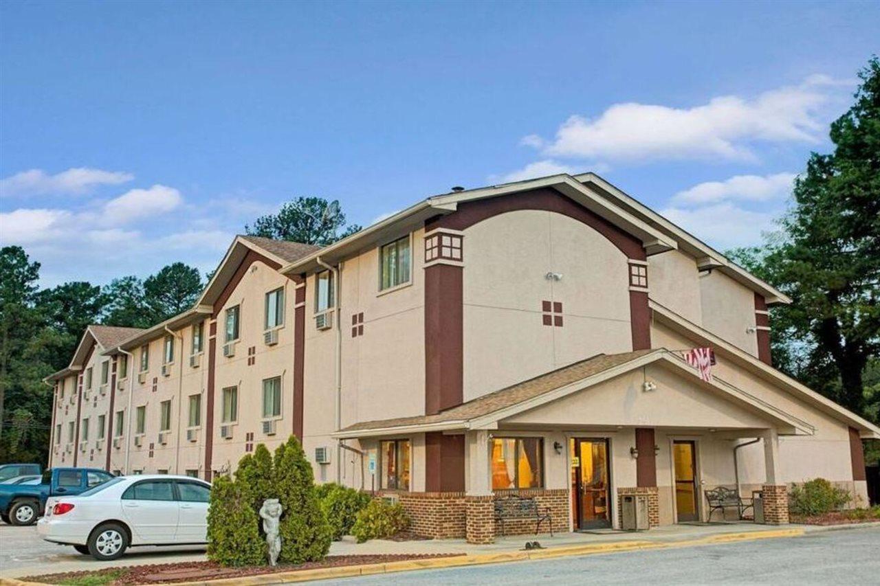 Econo Lodge Spring Lake Extérieur photo