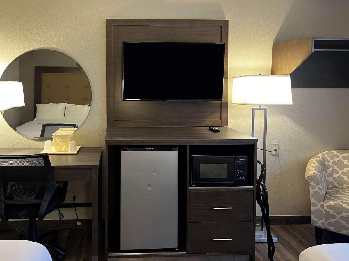 Econo Lodge Spring Lake Extérieur photo